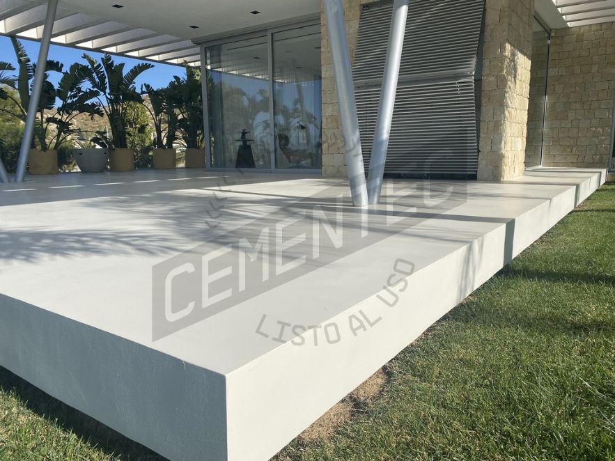 terrace made with microcement on CEMENTEC's exterior flooring