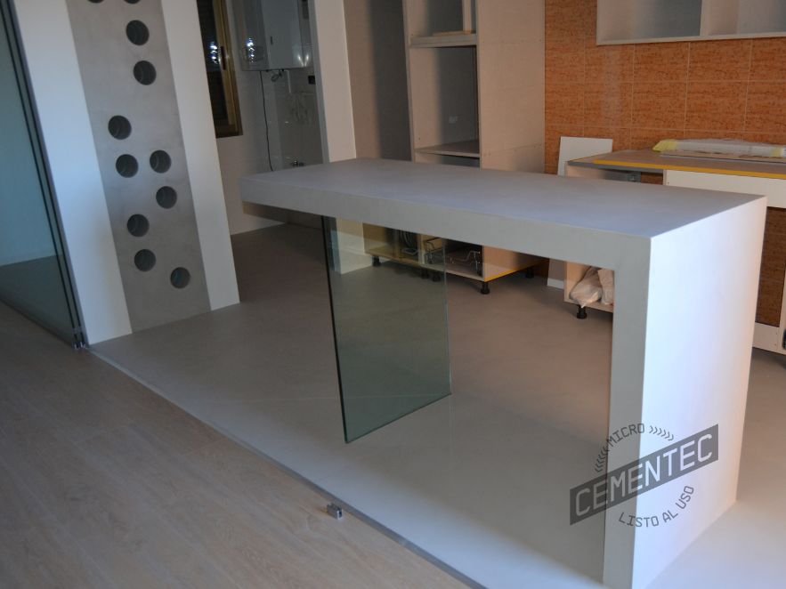Installation and application process of a Cementec microcement countertop.