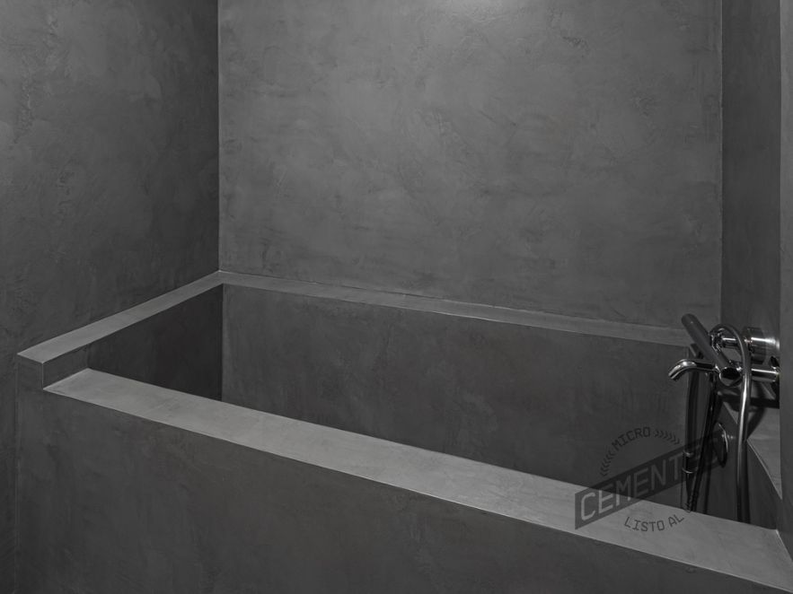 Close-up of a bathtub cladding made with Cementec microcement.